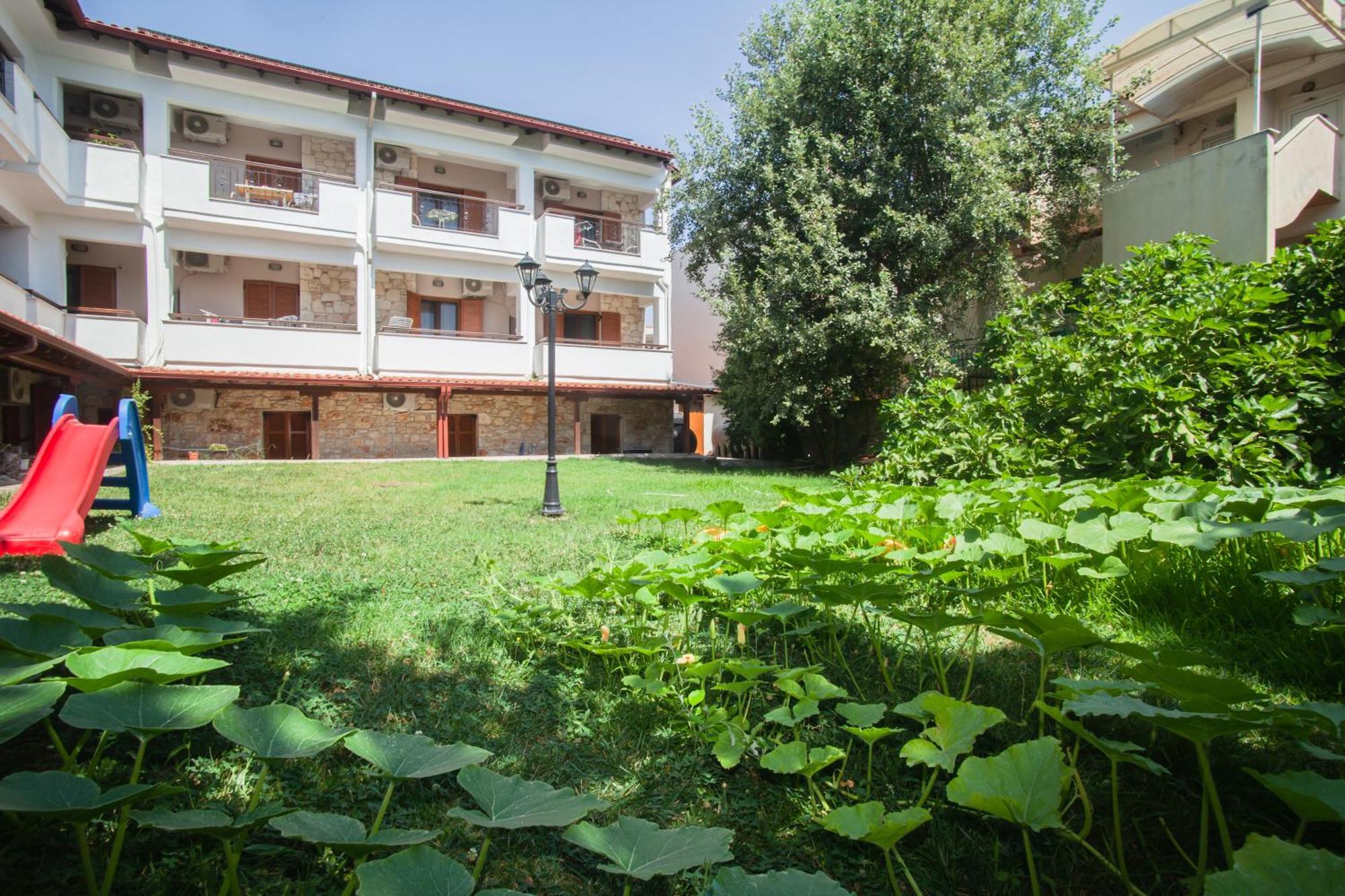 Venia Apartments Афитос Экстерьер фото
